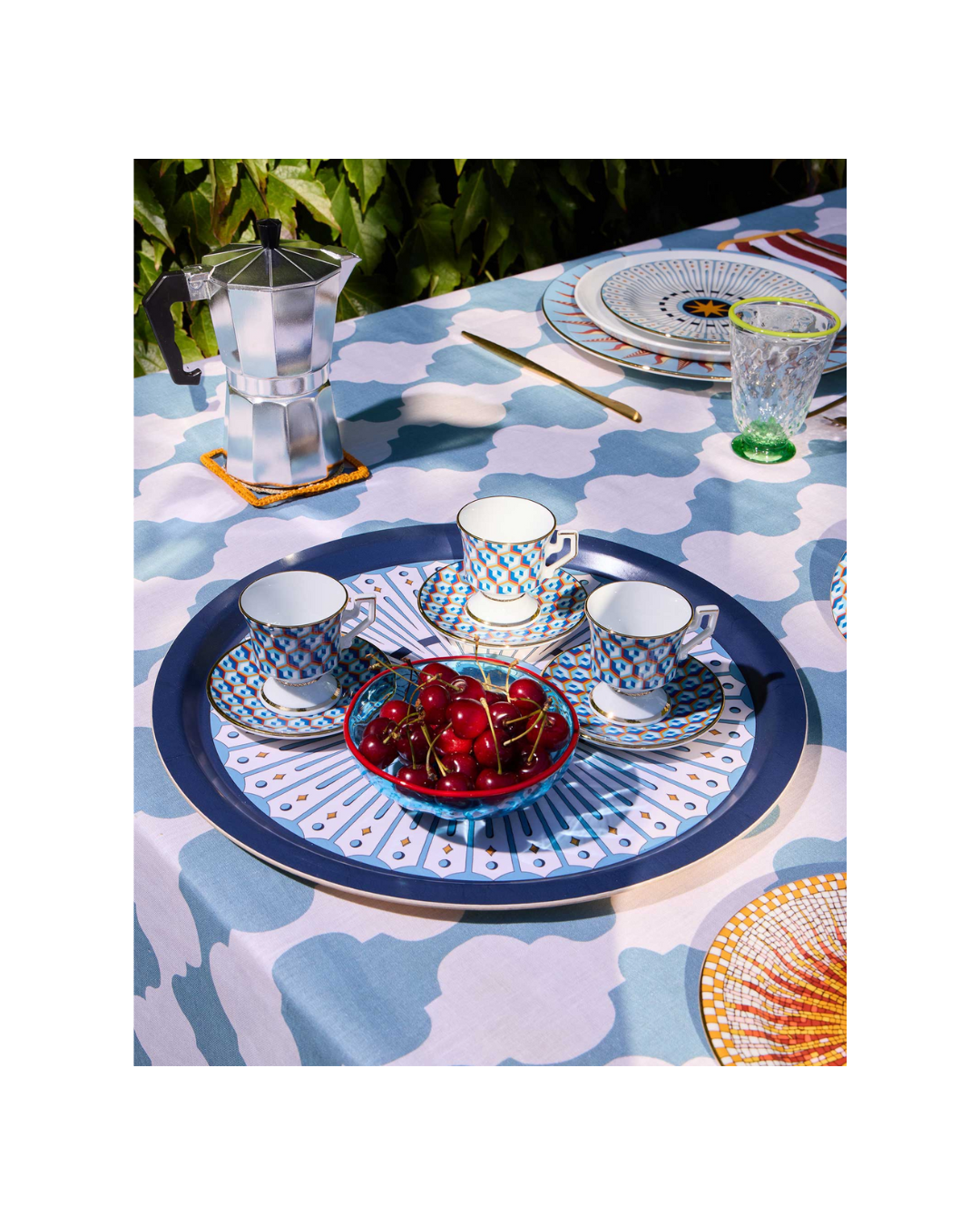 Round Wood Tray Feria Midnight