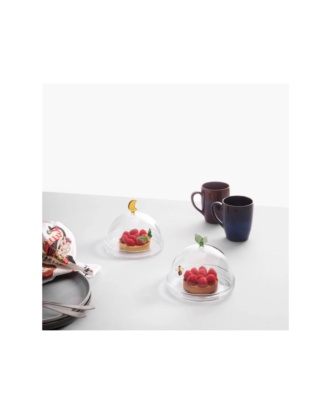 Garden Picnic Dome W/dish Bee And Leaf