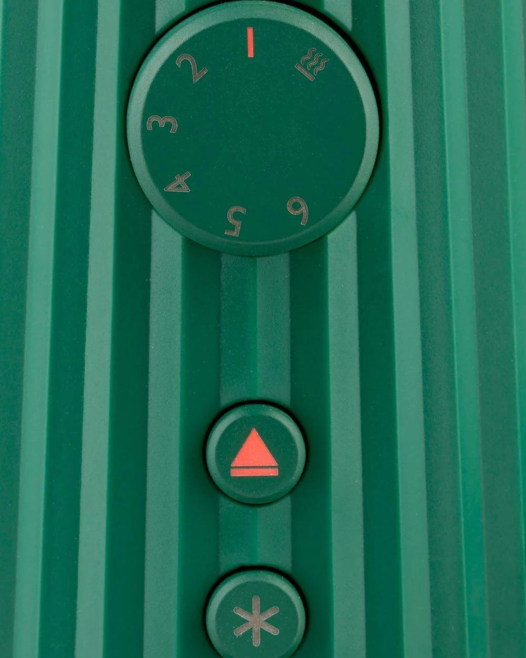 Plissé Matte Toaster