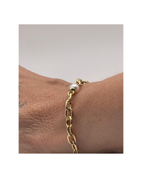 Gold Bracelet With Pearl
