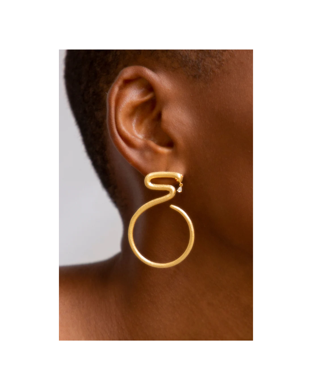 The First Queen Small Snake Hoop Earrings in Vermeil Gold