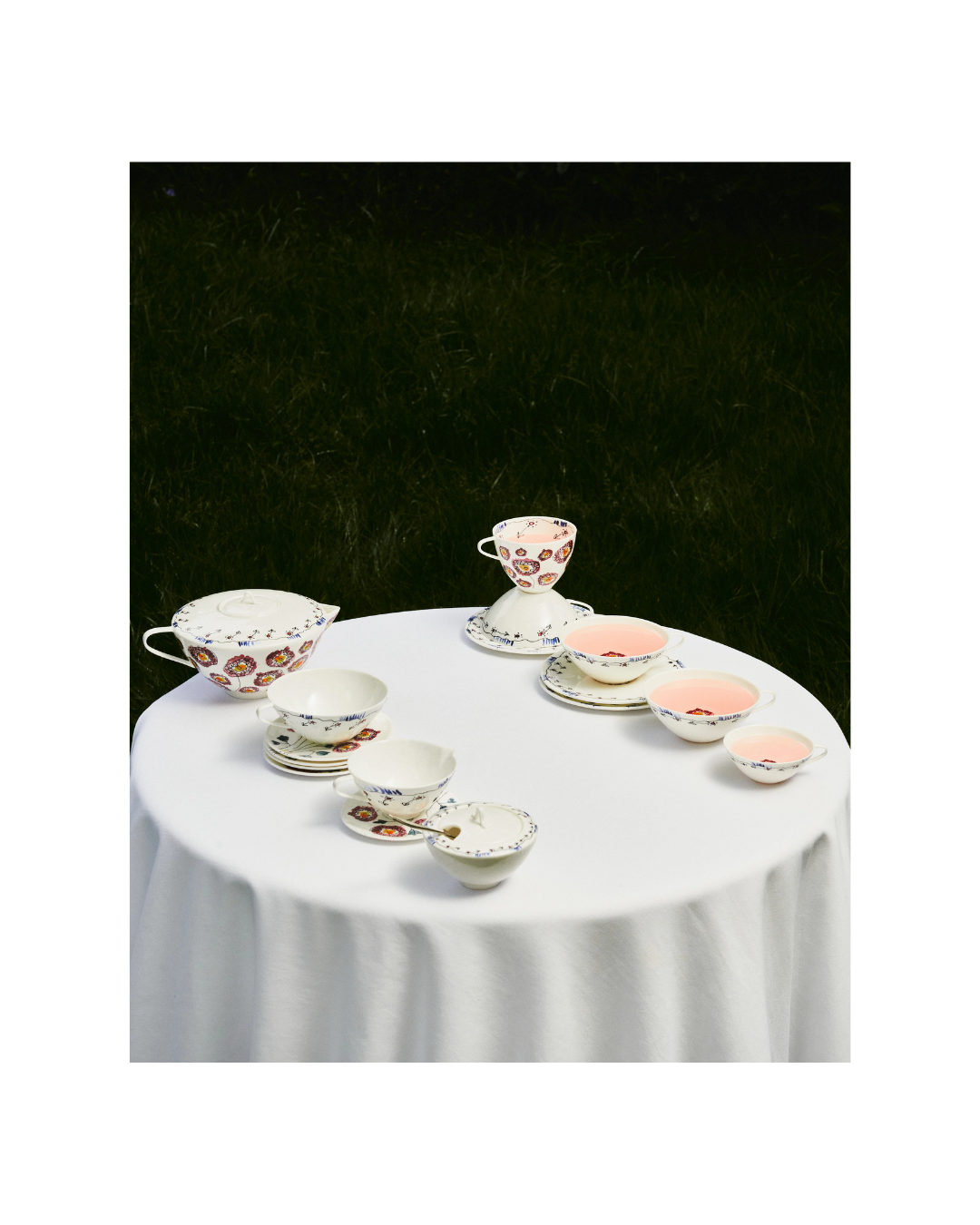 Cappuccino Cup & Saucer Anemone Milk Mf (Set Of 2)