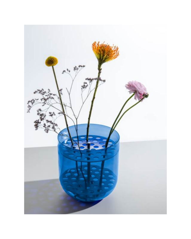 Fio Light Blue Large Vase BASE With Fio Large Aluminum Vase Frog